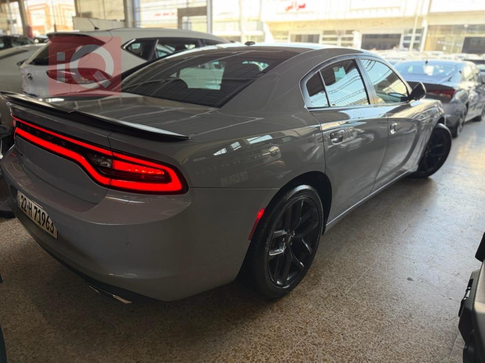 https://cdn.iqcars.ioimage_picker_B8E315D6-BCD7-4BD2-BF37-8332AEDE17CC-16357-00000917BF0C7A84_out.jpg